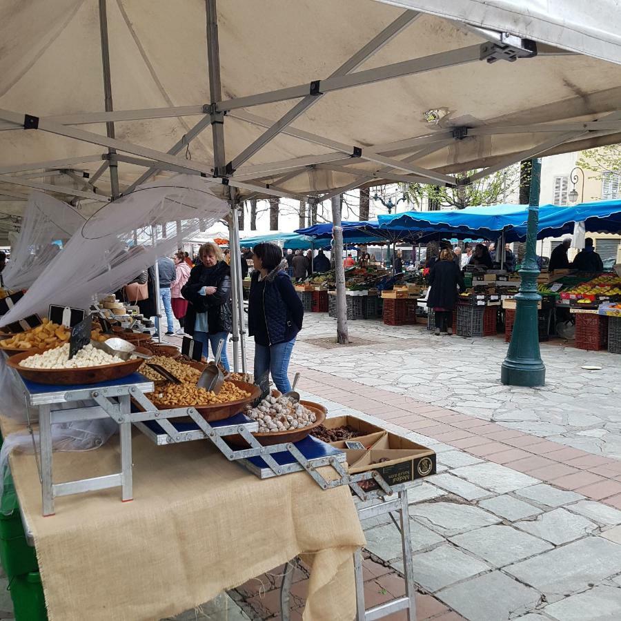 **** Very Central Ajaccio 36 Rue Fesch, Cosy Flat In City Center Pedestrian Street, Up To 4 People **** Εξωτερικό φωτογραφία